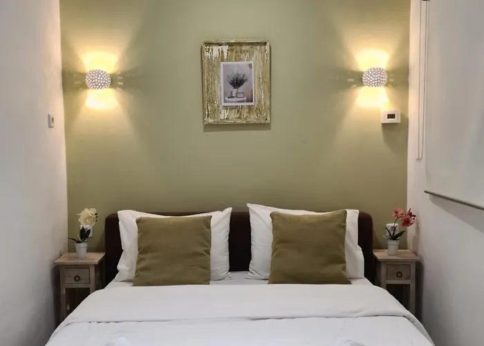 Apartment In The Heart Of The City 3A